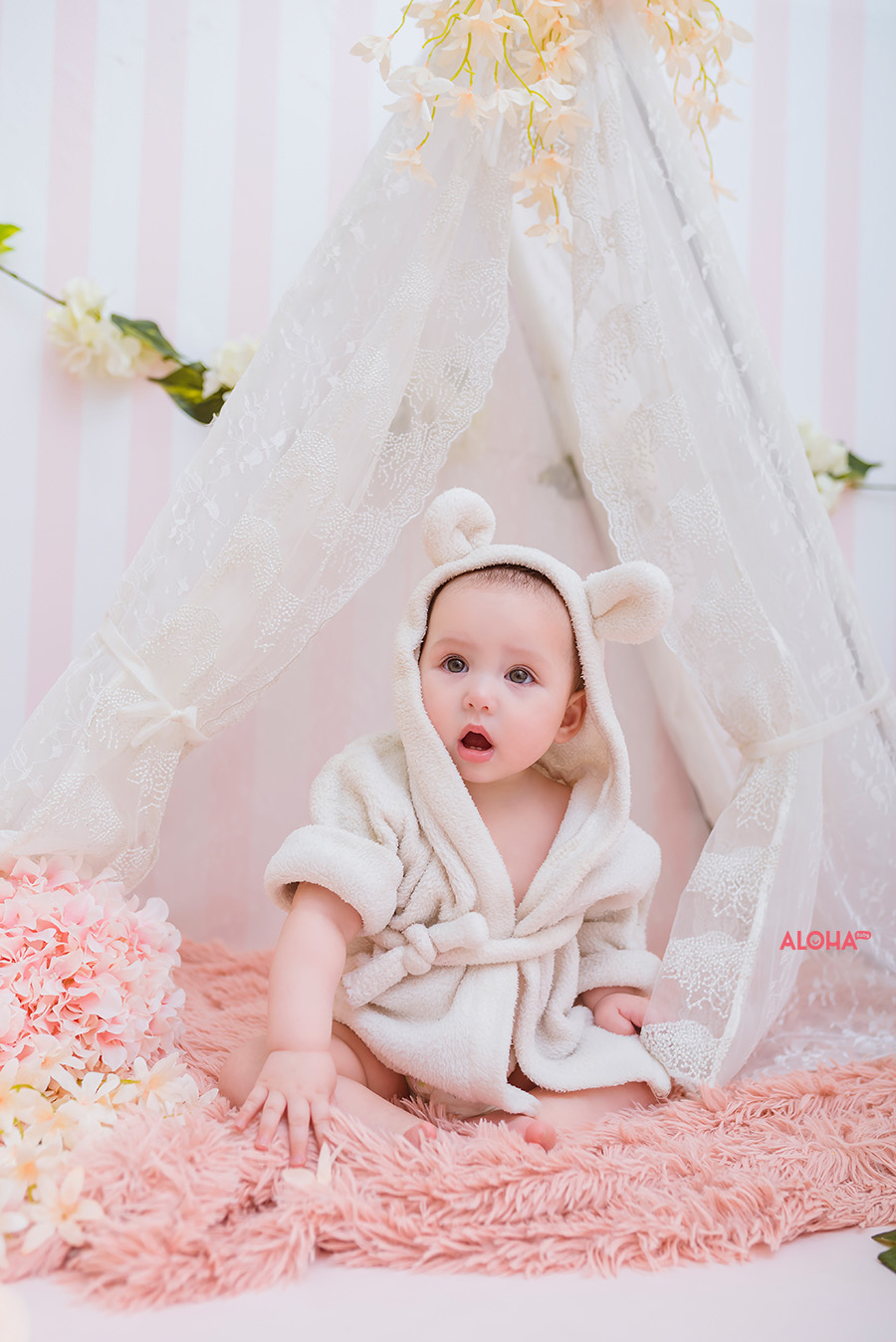 album ảnh bé gái lai tây siêu cute